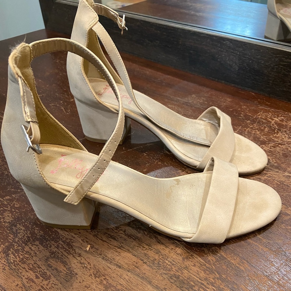 Beige shoes